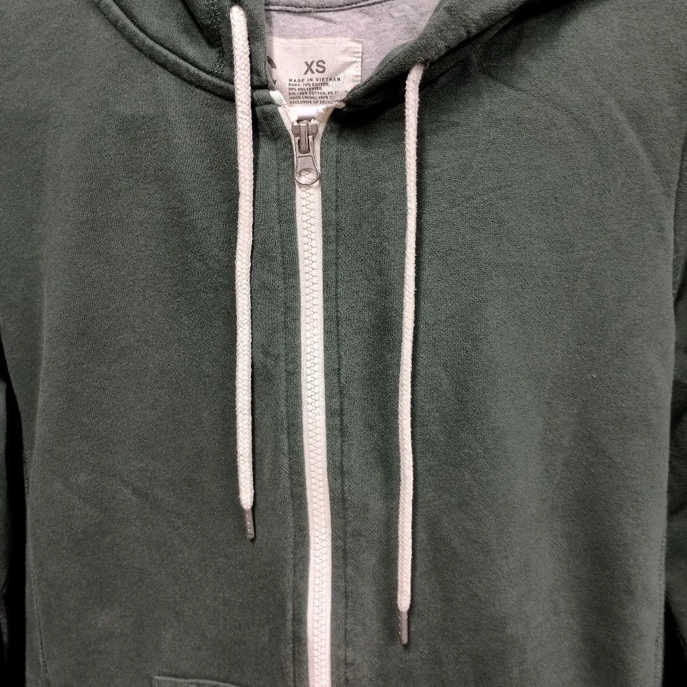Cozy Green Zip-Up Hoodie - Picture 8 of 8